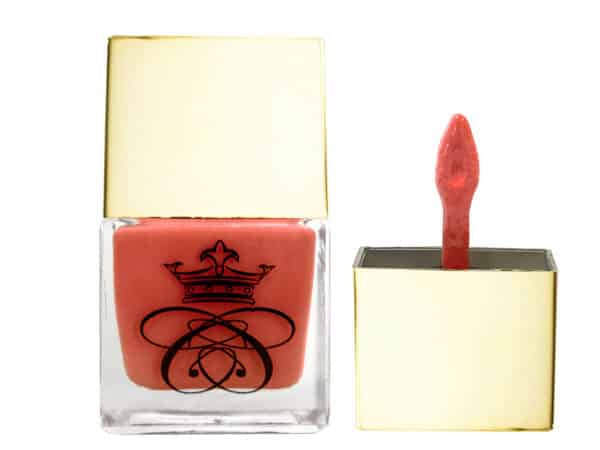 Dew I Make You Blush Molten Rouge blush on a white isolated background – Crème de la Crème Beauty Sherwood Park