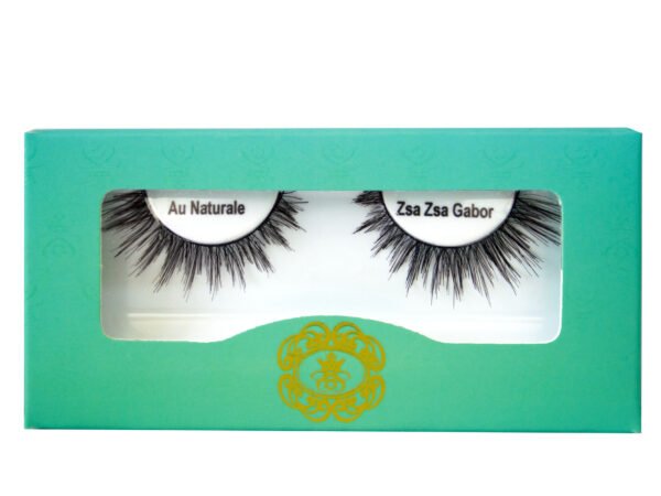 Au Naturale Collection on white eyelash tray inside blue-green box packaging